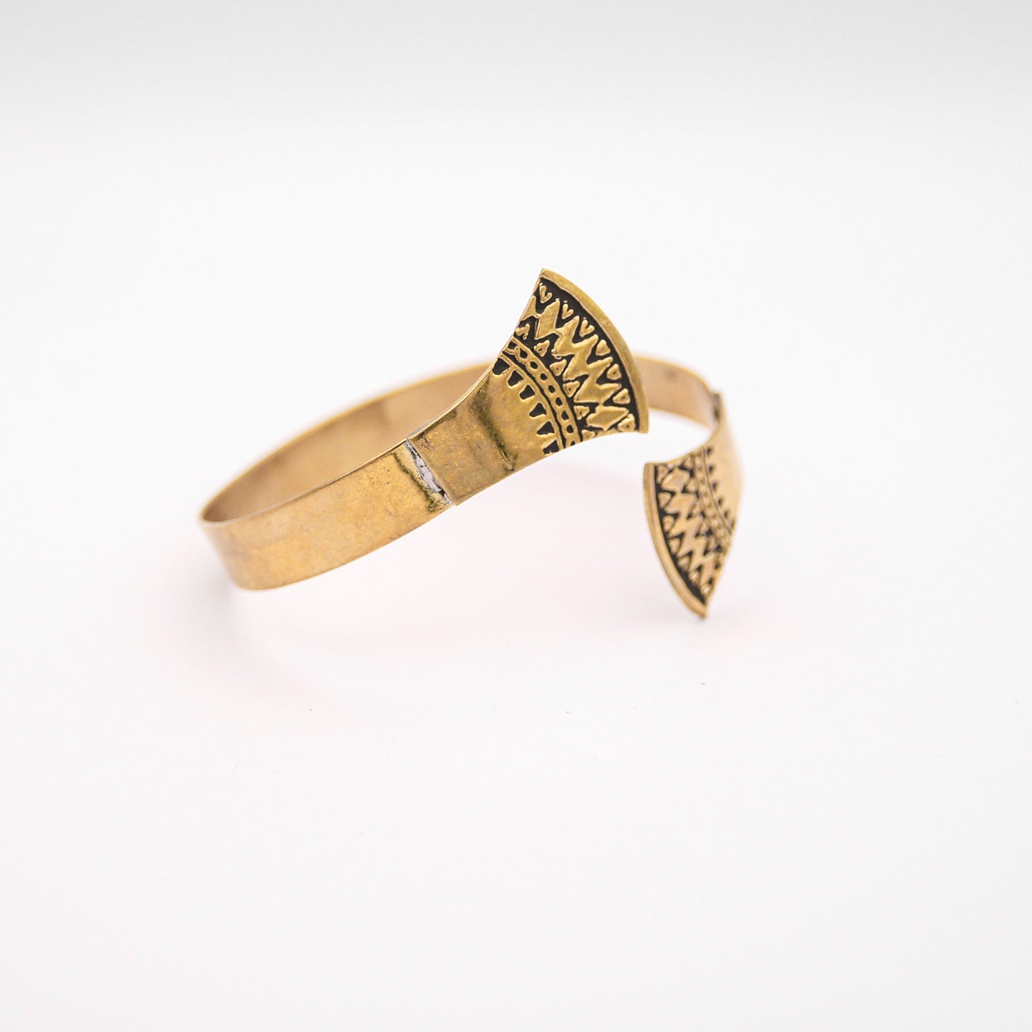'LUTUS' CUFF