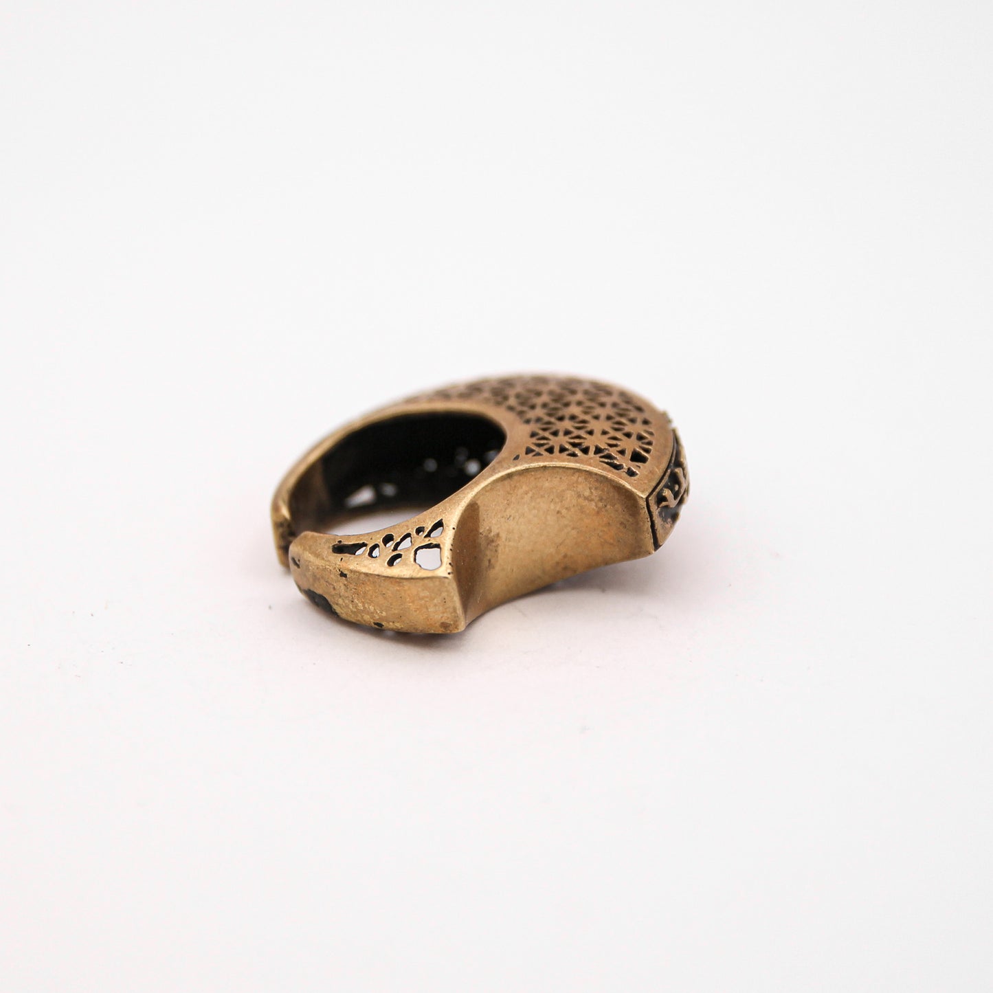 'RAOUFIA' RING