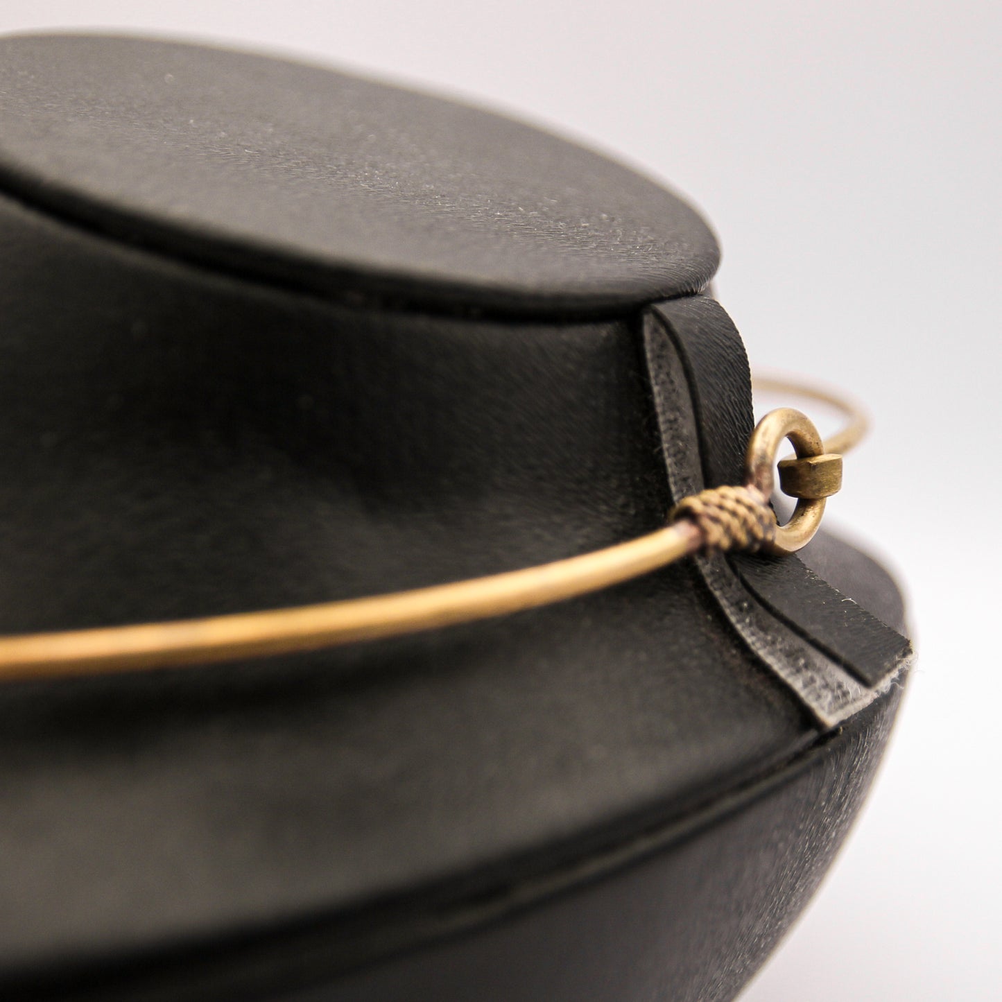'JAHRA' CHOKER