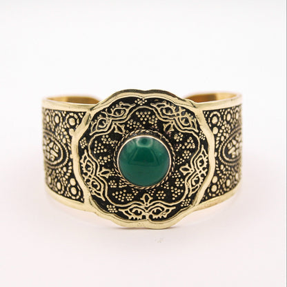 'NADA' CUFF