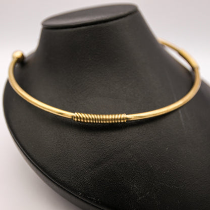 'SUAD' CHOKER