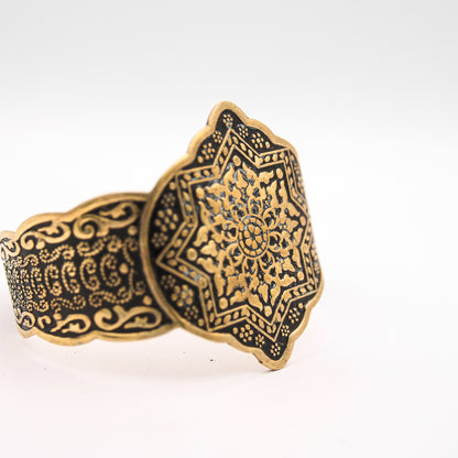 'AZAMA' CUFF