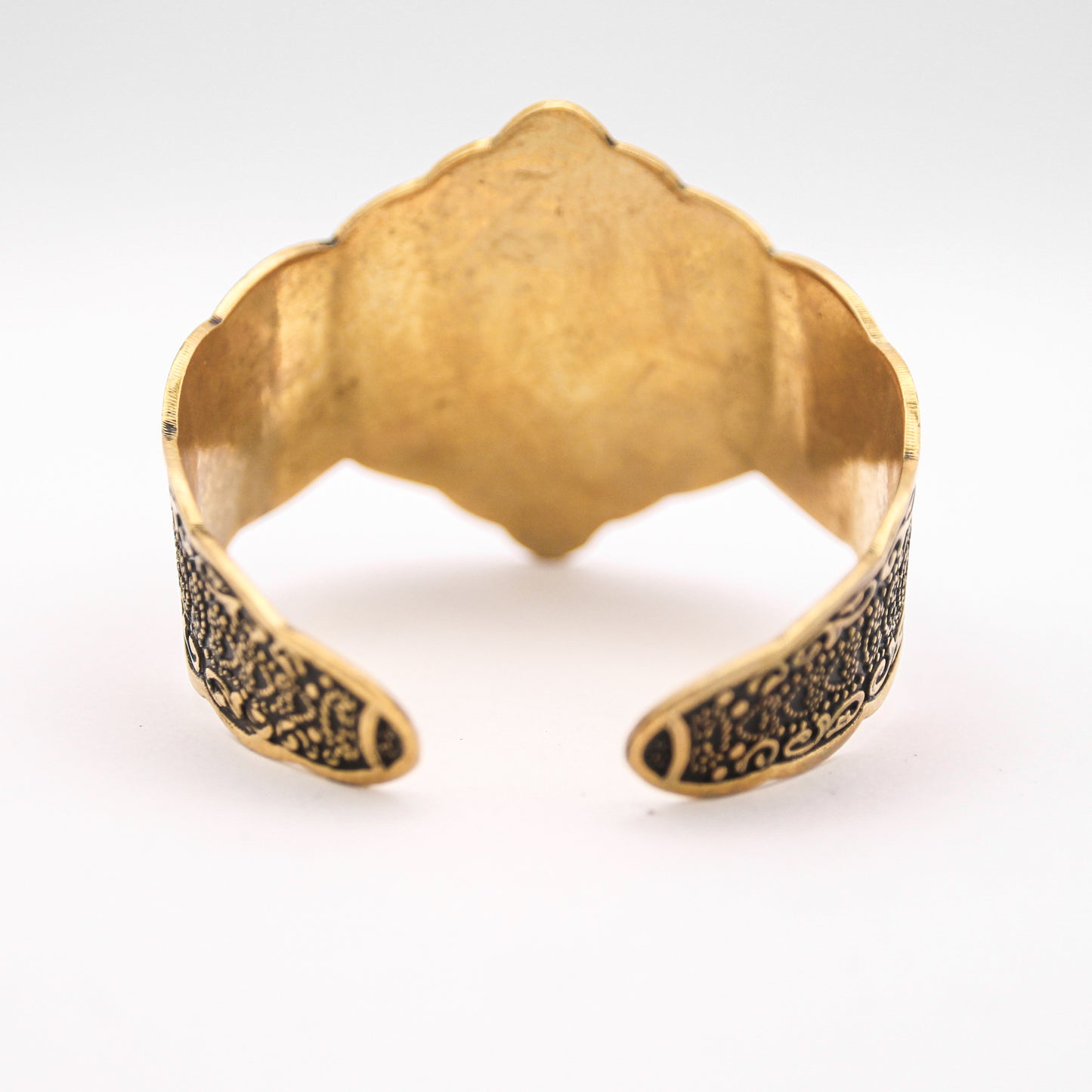 'AZAMA' CUFF