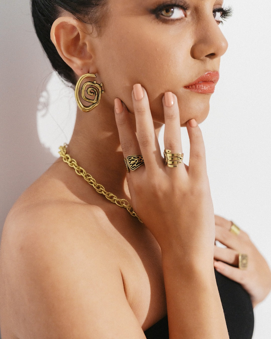 RAWIYA' Rings
