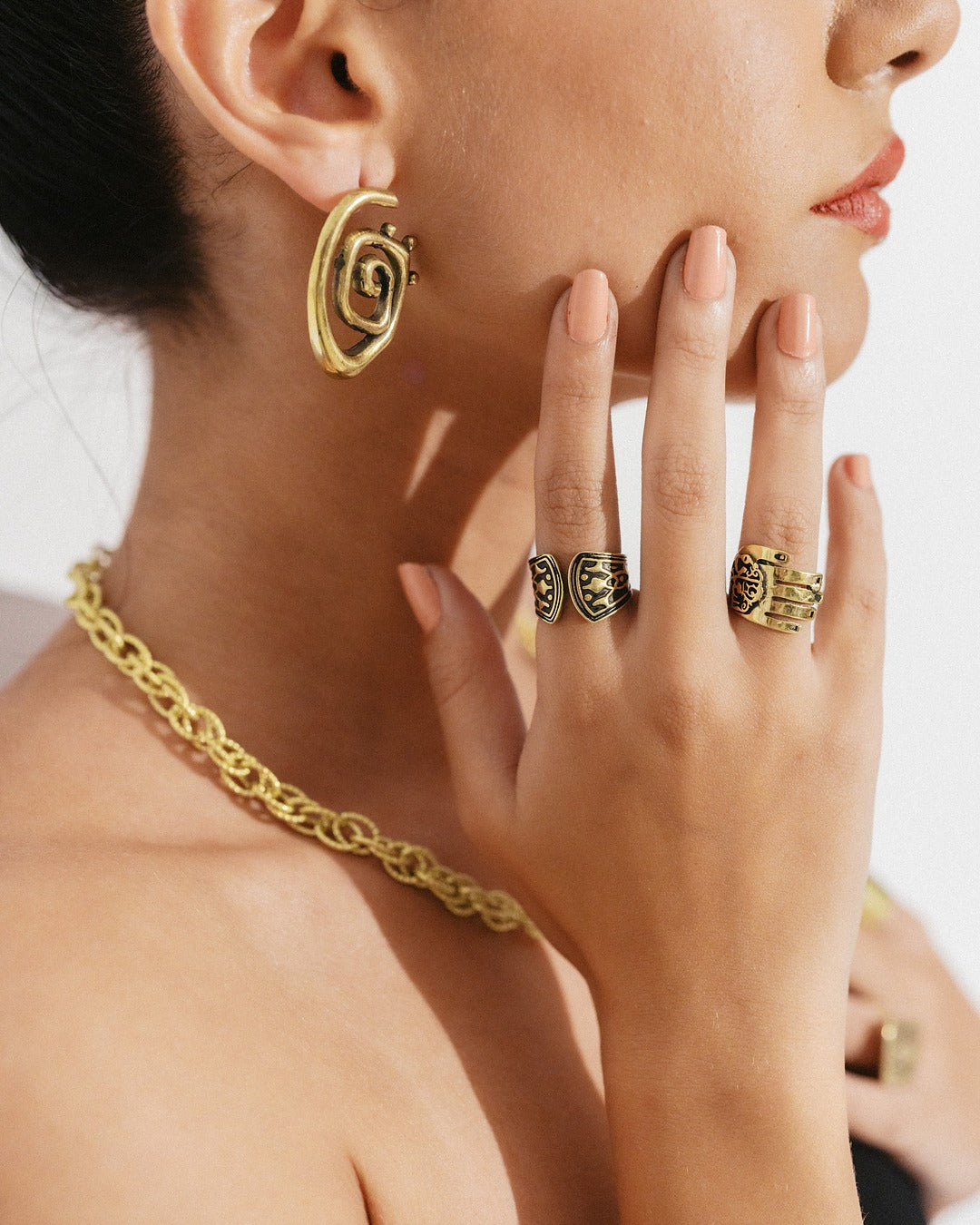 RAWIYA' Rings